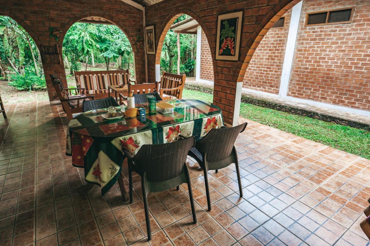 Huingos Eco Lodge タラポト エクステリア 写真